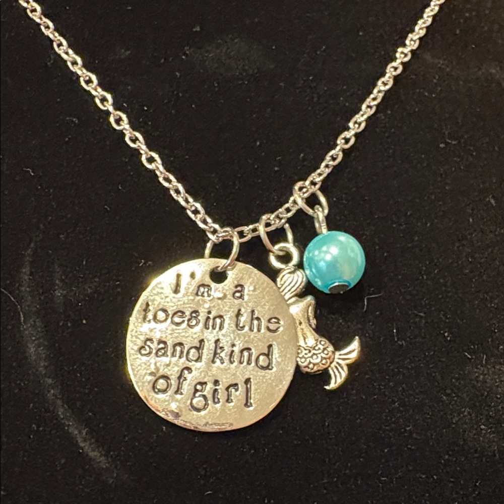 NWOT I am toes in the sand kind of girl Necklace w Blue pearl & mermaid Charms